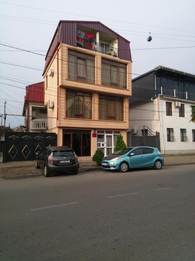 George Dom Hotel Батуми Екстериор снимка